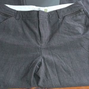 Old Navy low rise slacks